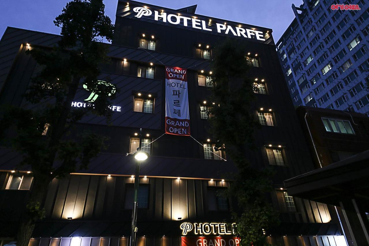 Hotel Parfe تشيونان المظهر الخارجي الصورة